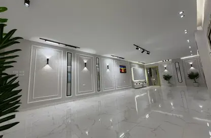 Apartment - 3 Bedrooms - 2 Bathrooms for sale in Gate 4 - Mena - Hadayek El Ahram - Giza Apartment - 3 Bedrooms - 2 Bathrooms for sale in Gate 4 - Mena - Hadayek El Ahram - Giza