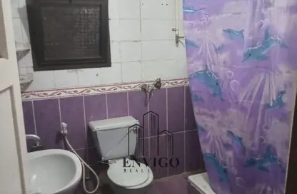 Apartment - 2 Bedrooms - 1 Bathroom for sale in Dr Mohammed Al Nabawi Al Mohandes St. - Al Hadiqah Al Dawliyah - 7th District - Nasr City - Cairo