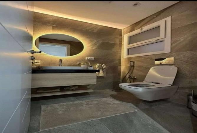 8090022 - Property Image 3
