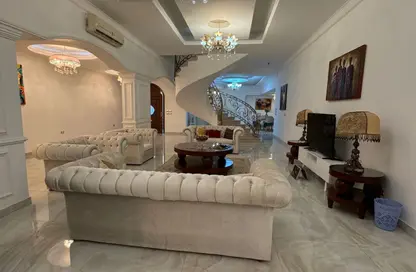 دوبلكس - 4 غرف نوم - 4 حمامات للبيع في شارع الشيماء - المنطقة و - حى جنوب الاكايمية - مدينة القاهرة الجديدة - القاهرة