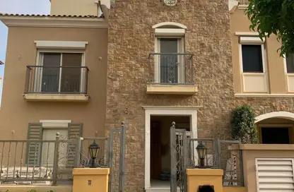 منزل مزدوج - 4 غرف نوم - 4 حمامات للايجار في ميفيدا - كمبوندات التجمع الخامس - التجمع الخامس - مدينة القاهرة الجديدة - القاهرة