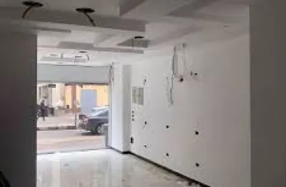 Retail - Studio - 1 Bathroom for sale in 1O1 Mall - Sheikh Zayed City - Giza