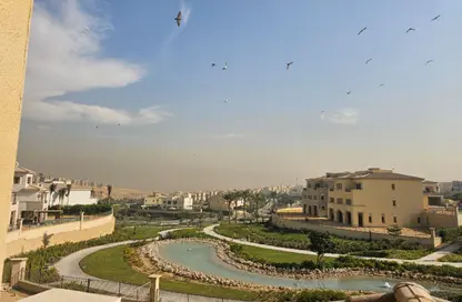 فيلا - 4 غرف نوم - 4 حمامات للايجار في سيليستا هيلز - اب تاون كايرو - المقطم - القاهرة