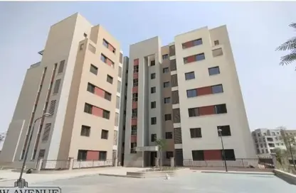 Apartment - 2 Bedrooms - 2 Bathrooms for sale in District 5 - 5th Settlement Compounds - The 5th Settlement - New Cairo City - Cairo