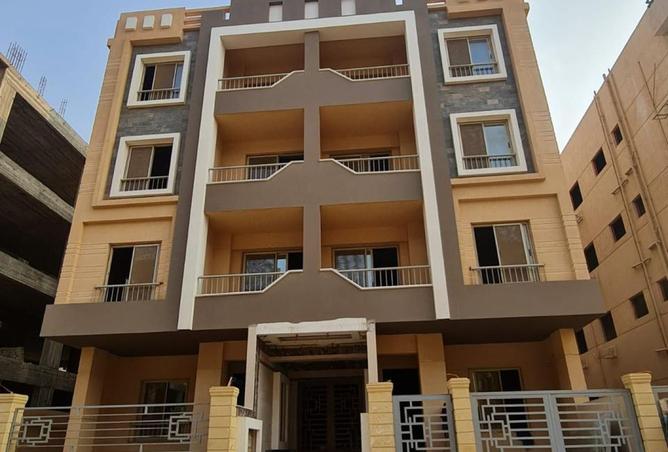 8126083 - Property Image 2
