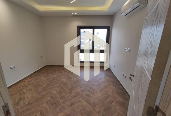 8375907 - Property Image 2