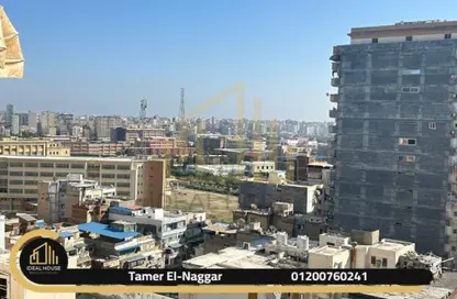 شقة - 3 غرف نوم - 2 حمامات للبيع في كامب شيزار - حي وسط - الاسكندرية