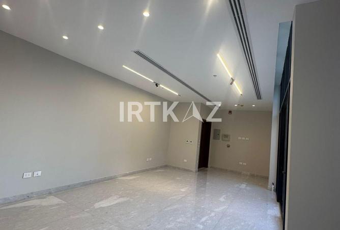 8520415 - Property Image 2