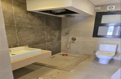 Apartment - 3 Bedrooms - 3 Bathrooms for rent in Village West - Sheikh Zayed Compounds - Sheikh Zayed City - Giza