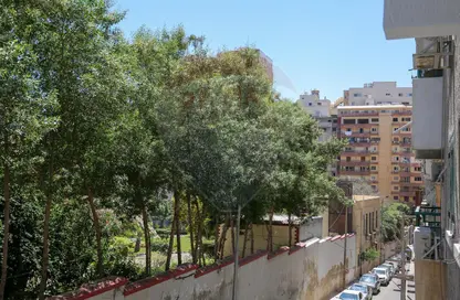 شقة - 3 غرف نوم - 2 حمامات للبيع في سابا باشا - حي شرق - الاسكندرية