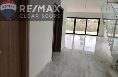 Villa - 4 Bedrooms - 5 Bathrooms for sale in Al Burouj Compound - El Shorouk Compounds - Shorouk City - Cairo