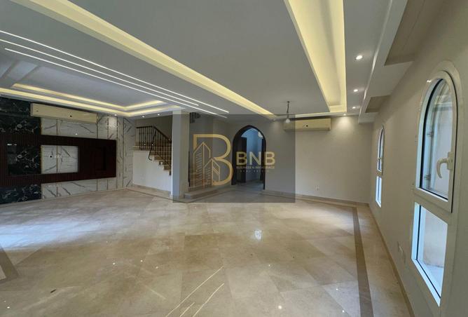 8081210 - Property Main Image