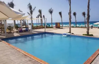 شاليه - 3 غرف نوم - 3 حمامات للبيع في كالي كوست - راس الحكمة - الساحل الشمالي