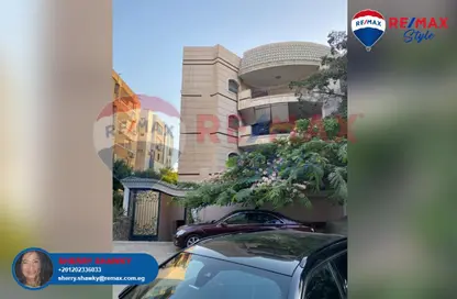 Whole Building - 6 Bedrooms - 4 Bathrooms for sale in Masaken Sheraton - Sheraton Al Matar - El Nozha - Cairo