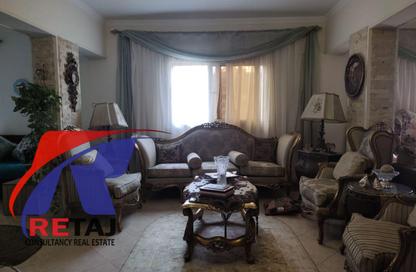 Apartment - 3 Bedrooms - 2 Bathrooms for sale in Dr Hassan Al Sherif St. - 8th Zone - Nasr City - Cairo