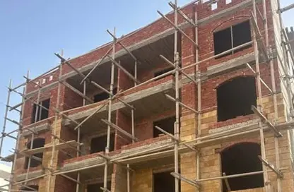 Apartment - 3 Bedrooms - 2 Bathrooms for sale in Bait Alwatan - The 5th Settlement - New Cairo City - Cairo