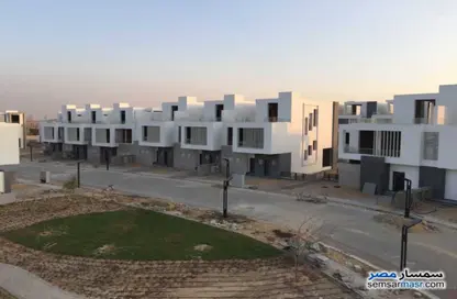 تاون هاوس - 3 غرف نوم - 4 حمامات للبيع في بريكس - طريق مصر اسكندرية الصحراوي - مدينة 6 أكتوبر - الجيزة