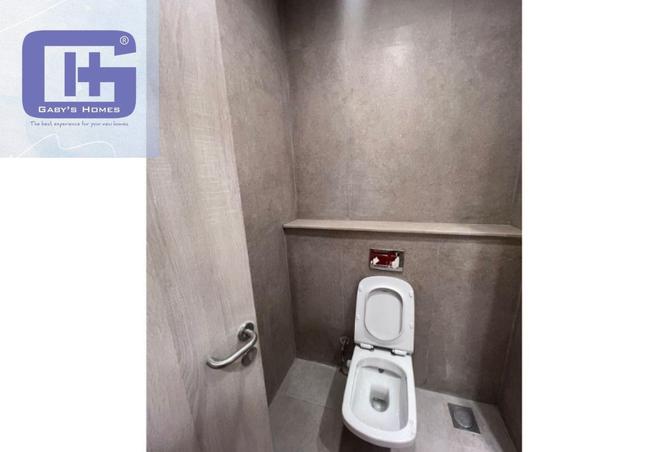 8403843 - Property Image 3