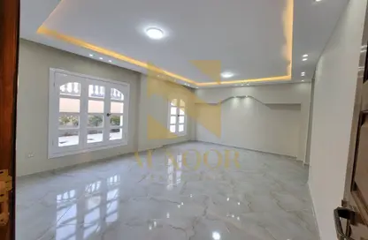 Apartment - 3 Bedrooms - 2 Bathrooms for rent in Lazurde - 8th District - Sheikh Zayed City - Giza