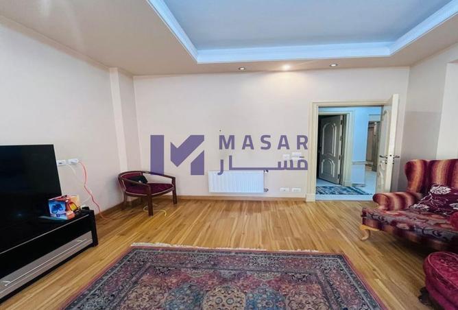 8240621 - Property Image 2