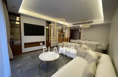 شقة - 2 غرف نوم - 3 حمامات للايجار في أو ويست - كمبوندات 6 أكتوبر - مدينة 6 أكتوبر - الجيزة