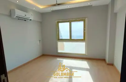 Apartment - 3 Bedrooms - 2 Bathrooms for sale in Mountain View iCity - 5th Settlement Compounds - The 5th Settlement - New Cairo City - Cairo Apartment - 3 Bedrooms - 2 Bathrooms for sale in Mountain View iCity - 5th Settlement Compounds - The 5th Settlement - New Cairo City - Cairo