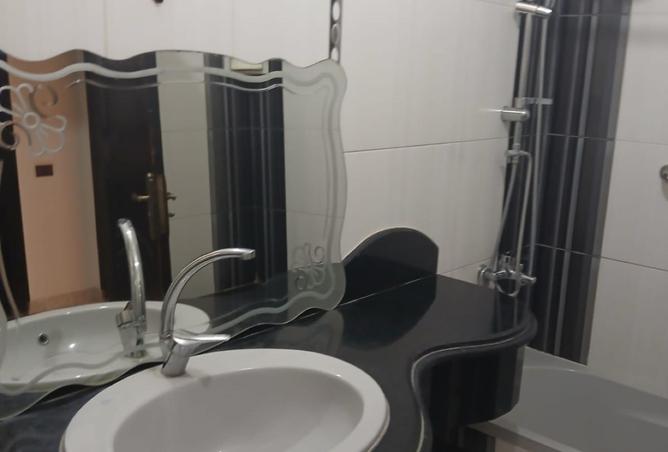 8125140 - Property Image 2