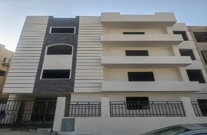 Villa - 7+ Bedrooms - 7+ Bathrooms for sale in 8th District - Obour City - Qalyubia