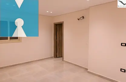 Apartment - 2 Bedrooms - 2 Bathrooms for sale in Hafez Hassan St. - Al Agouza - Giza