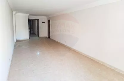 شقة - 3 غرف نوم - 2 حمامات للبيع في شارع الاندلس - الإبراهيمية - حي وسط - الاسكندرية