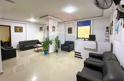 Office Space - Studio - 1 Bathroom for sale in Victoria - Hay Awal El Montazah - Alexandria