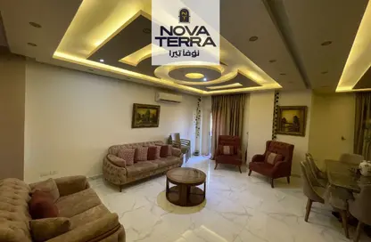 Apartment - 3 Bedrooms - 2 Bathrooms for sale in The Gate Plaza Mall - 10th District - Sheikh Zayed City - Giza