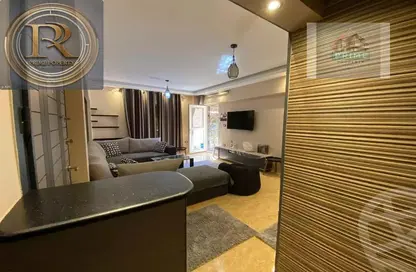 Apartment - 2 Bedrooms - 1 Bathroom for rent in Italian Neighborhood Road - Hadayek October - 6 October City - Giza