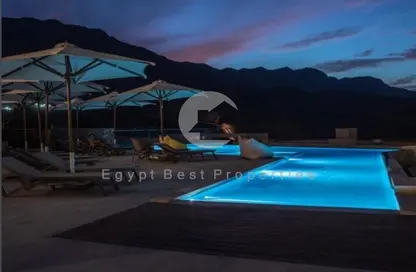 شقق فندقية - 2 غرف نوم - 3 حمامات للبيع في المونت جلاله - العين السخنة - السويس