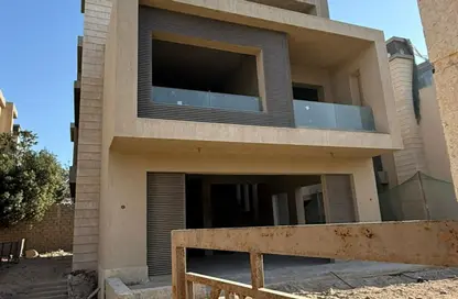 فيلا - 4 غرف نوم - 5 حمامات للبيع في نيو جيزة - طريق مصر اسكندرية الصحراوي - مدينة 6 أكتوبر - الجيزة