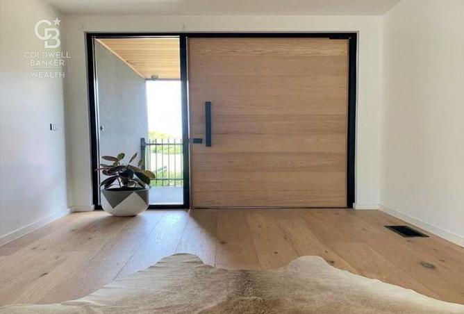 8305872 - Property Image 2