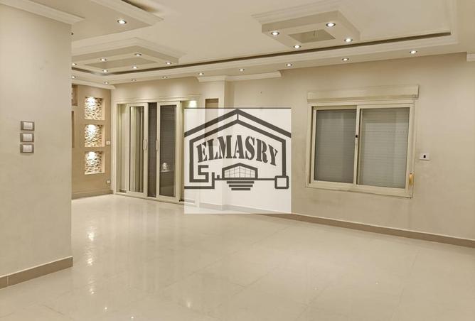 8233673 - Property Main Image