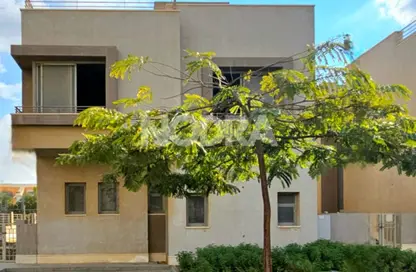 فيلا - 5 غرف نوم - 5 حمامات للبيع في كمبوند فيلدج جاردن القطامية - كمبوندات التجمع الخامس - التجمع الخامس - مدينة القاهرة الجديدة - القاهرة