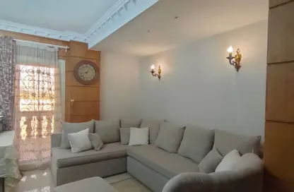 Apartment - 2 Bedrooms - 1 Bathroom for sale in Al Ashrafiya - North Investors Area - New Cairo City - Cairo