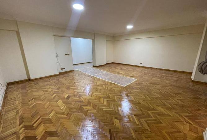 8035779 - Property Image 2