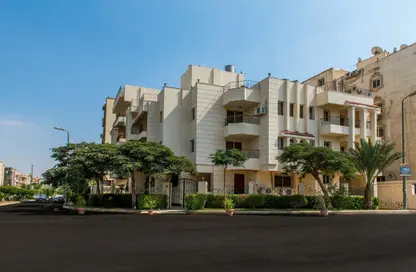 Apartment - 3 Bedrooms - 2 Bathrooms for rent in Street35 - District 5 - The 5th Settlement - New Cairo City - Cairo