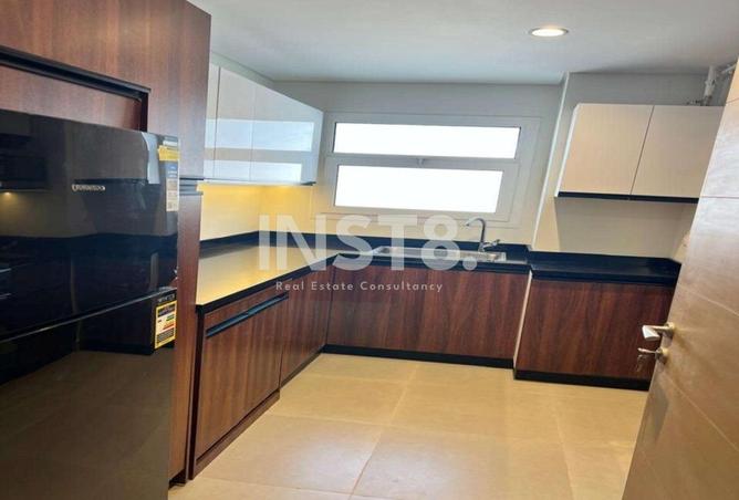 8273506 - Property Image 2