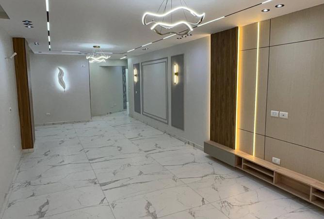 8433227 - Property Image 3