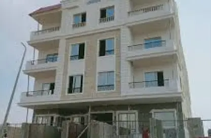 Apartment - 3 Bedrooms - 2 Bathrooms for sale in Street 4 - District 4 - The 5th Settlement - New Cairo City - Cairo