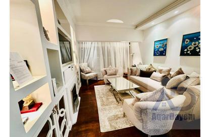 Apartment - 2 Bedrooms - 2 Bathrooms for sale in Mahmoud Azmy St. - Zamalek - Cairo
