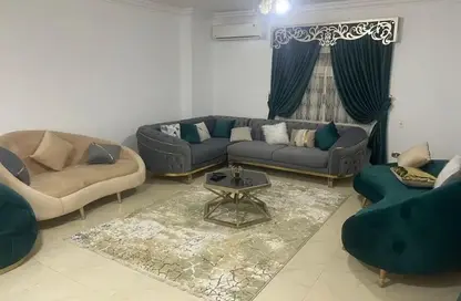 Apartment - 3 Bedrooms - 3 Bathrooms for rent in Al Gezira St. - South Investors Area - New Cairo City - Cairo
