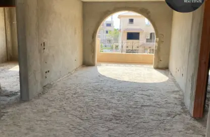 فيلا - 5 غرف نوم - 5 حمامات للبيع في رويال سيتي - كمبوندات الشيخ زايد - الشيخ زايد - الجيزة