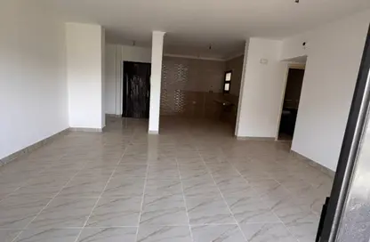 Apartment - 3 Bedrooms - 3 Bathrooms for rent in Madinaty - Cairo