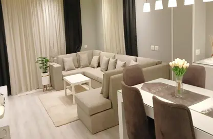 Apartment - 3 Bedrooms - 2 Bathrooms for rent in Italian Square - North Investors Area - New Cairo City - Cairo