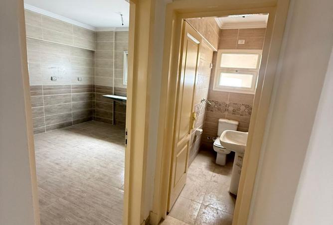 8219567 - Property Image 3